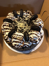 Dads Oreo Goodness Crunch Cheesecake 9 - inch round